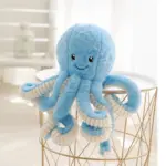 Cojín de peluche de pulpo
