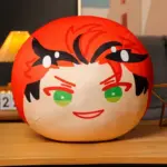 Cojín de peluche con personaje